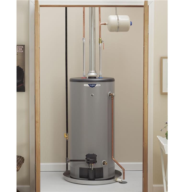 GE RealMAX Platinum 40-Gallon Short Natural Gas Atmospheric Water Heater-(GG40S12BXR)