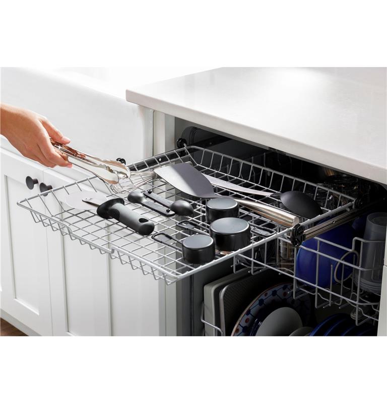 GE(R) Top Control with Plastic Interior Dishwasher with Sanitize Cycle & Dry Boost-(GDP630PMRES)