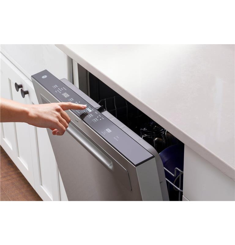 GE(R) Top Control with Plastic Interior Dishwasher with Sanitize Cycle & Dry Boost-(GDP630PGRBB)