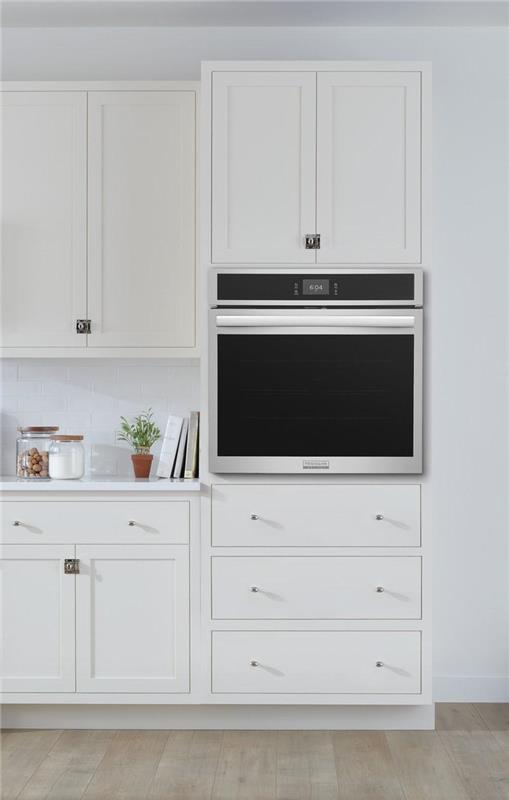 Frigidaire Gallery 30" Single Electric Wall Oven with Total Convection-(GCWS3067AF)